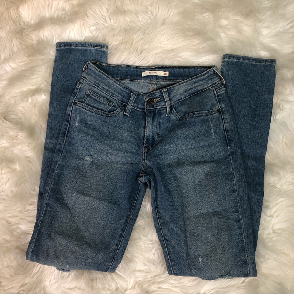 Levi 711 skinny